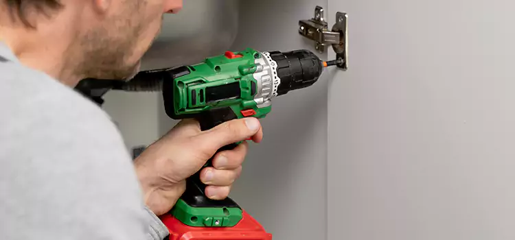 Commercial Door Hinge Repair Lake Ronkonkoma