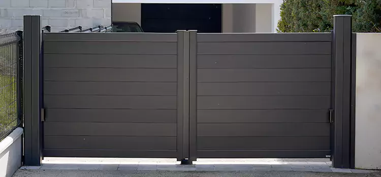 Common Residential Gate Issues We Resolve in Lake Ronkonkoma, NY